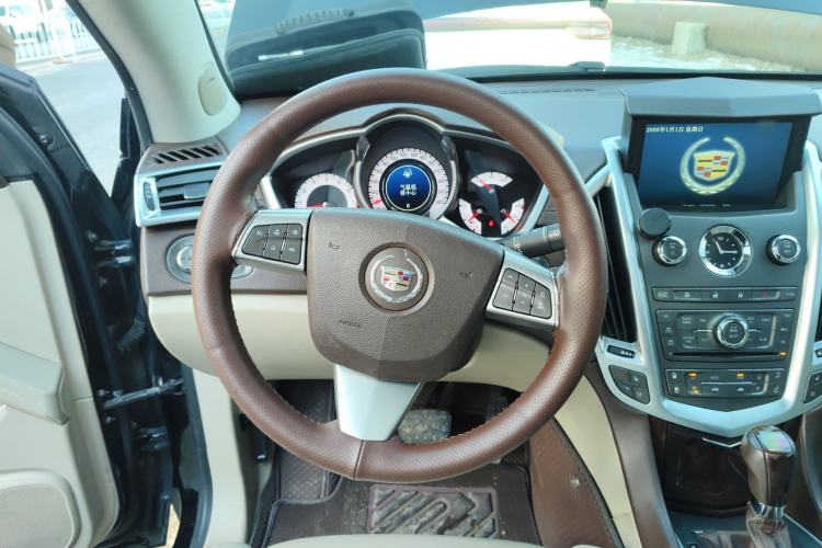 Used Cadillac SRX 2010 3.0L Flagship Edition Steering Wheel