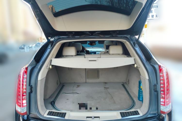 Used Cadillac SRX 2010 3.0L Flagship Edition Trunk