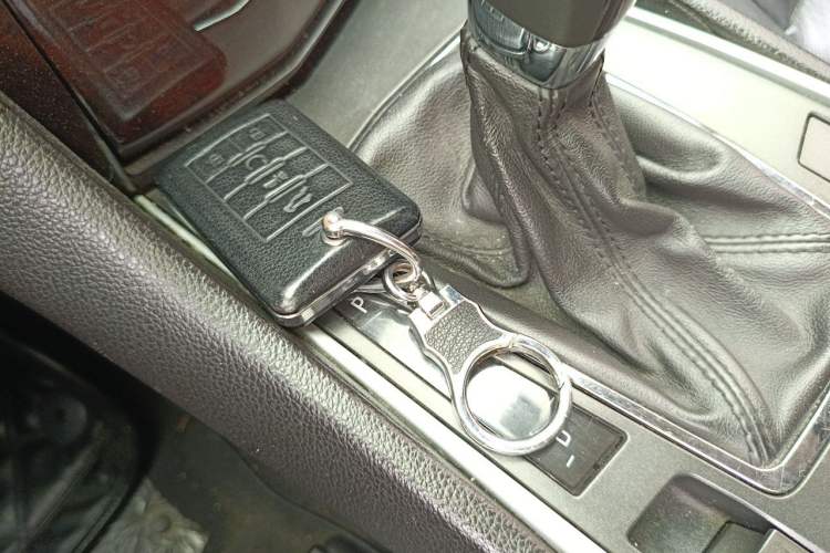 Used Cadillac SRX 2010 3.0L Flagship Edition Vehicle Key