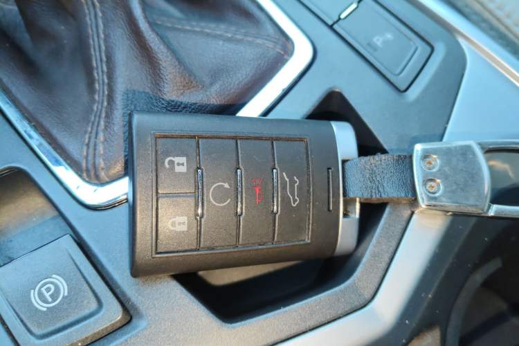 Used Cadillac SRX 2010 3.0L Flagship Edition Vehicle Key