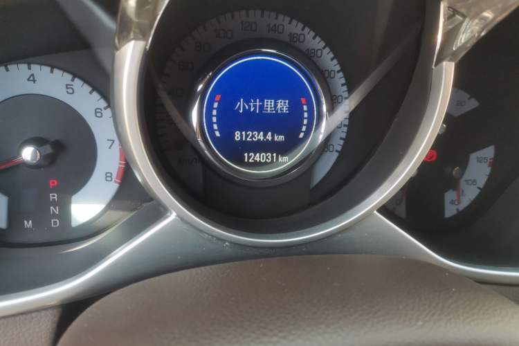 Used Cadillac SRX 2010 3.0L Flagship Edition Odometer Close Up