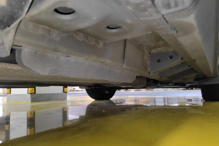 Used Cadillac SRX 2010 3.0L Flagship Edition Chassis Rear Right