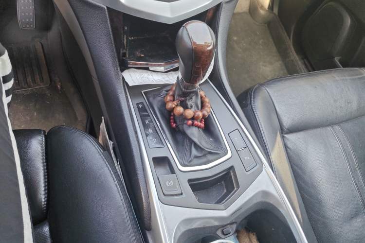 Used Cadillac SRX 2010 3.0L Flagship Edition Gear Lever