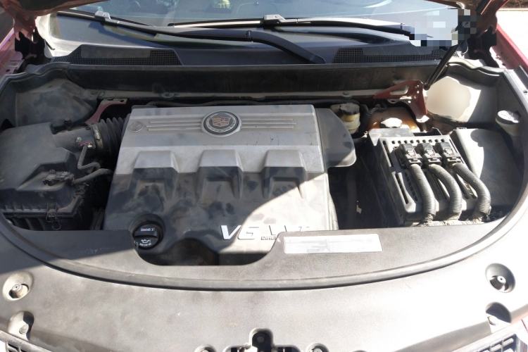 Used Cadillac SRX 2010 3.0L Flagship Edition Engine Bay