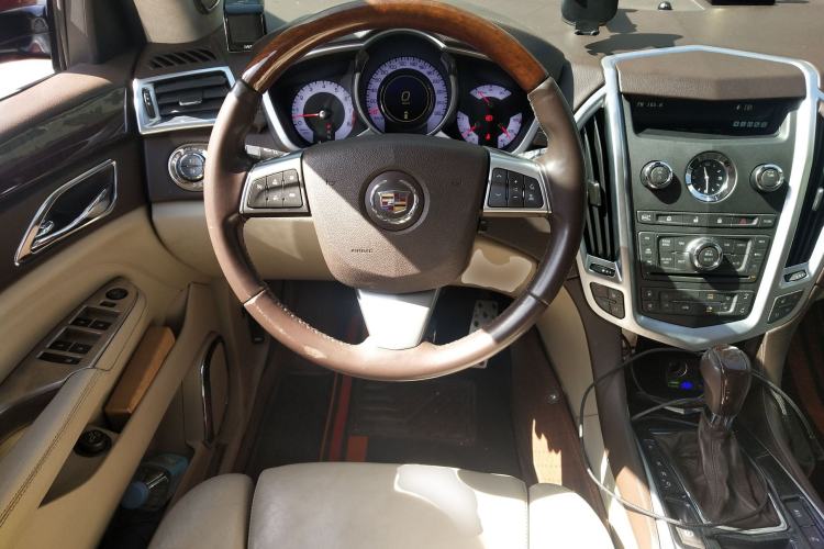 Used Cadillac SRX 2010 3.0L Flagship Edition Steering Wheel