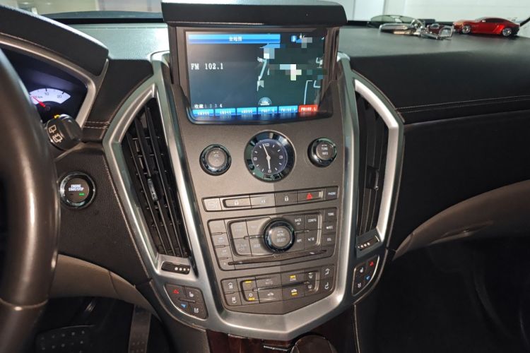 Used Cadillac SRX 2010 3.0L Flagship Edition Audio And AC Panel