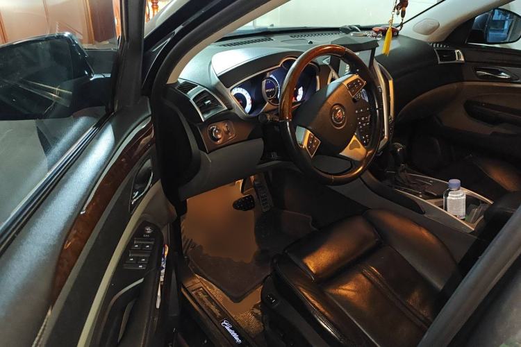 Used Cadillac SRX 2010 3.0L Flagship Edition Driver Seat