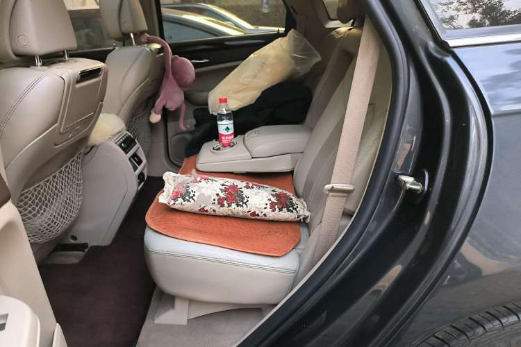 Used Cadillac SRX 2010 3.0L Flagship Edition Left Rear Seat