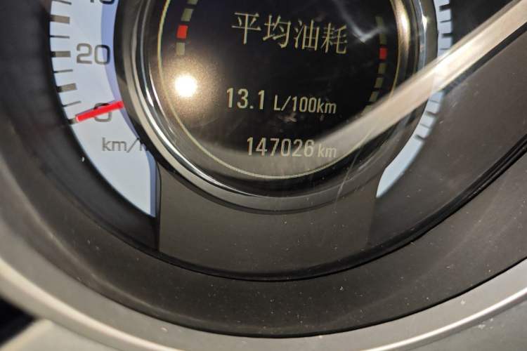 Used Cadillac SRX 2010 3.0L Flagship Edition Odometer Close Up