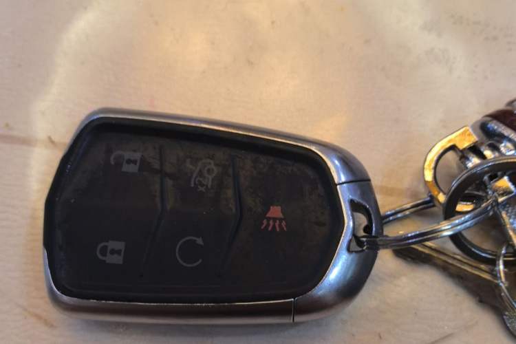 Used Cadillac SRX 2010 3.0L Flagship Edition Vehicle Key