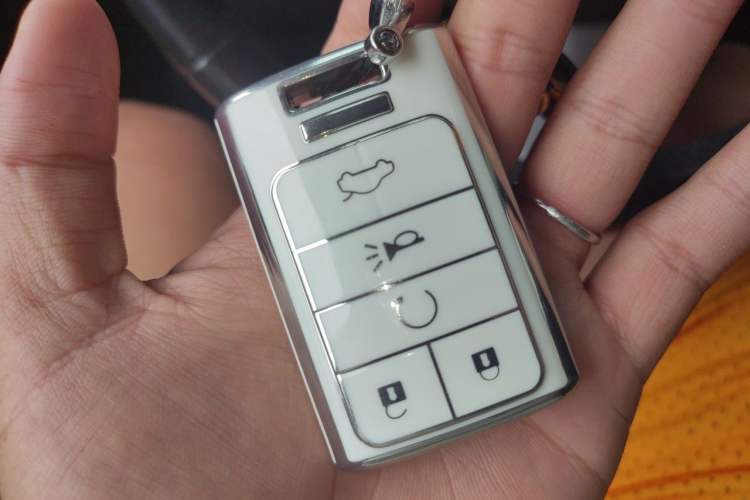 Used Cadillac SRX 2010 3.0L Flagship Edition Vehicle Key