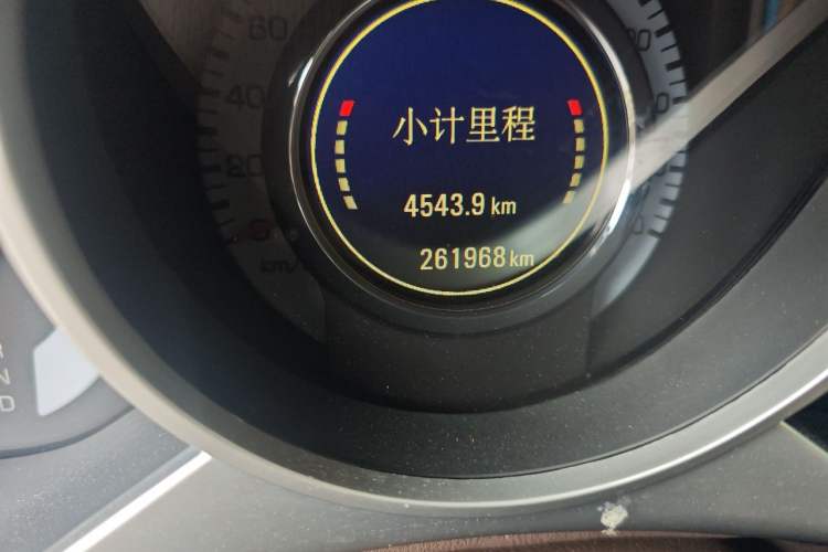 Used Cadillac SRX 2010 3.0L Flagship Edition Odometer Close Up