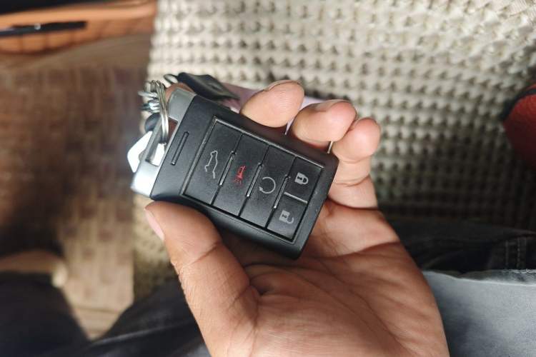 Used Cadillac SRX 2010 3.0L Flagship Edition Vehicle Key