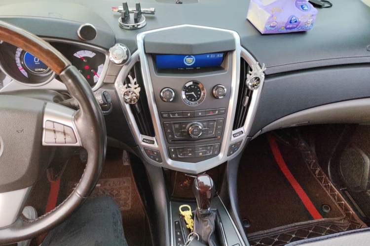 Used Cadillac SRX 2011 3.0L Flagship Edition Audio And AC Panel