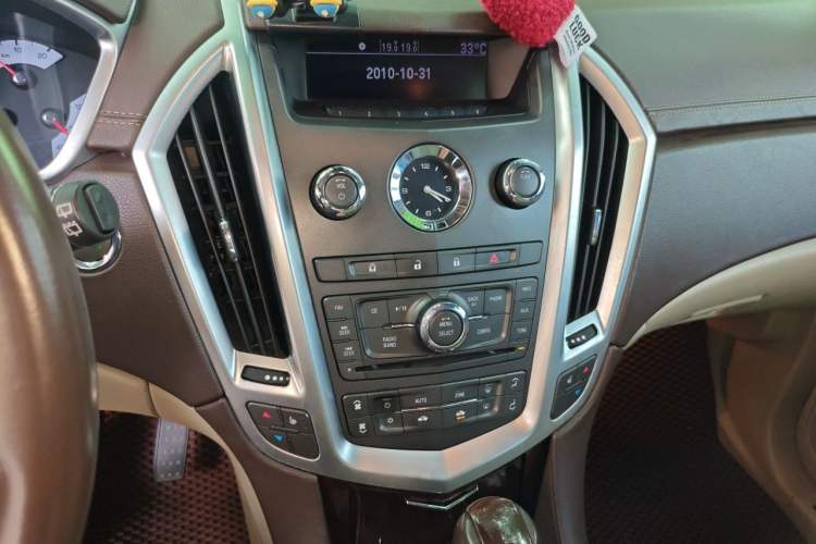 Used Cadillac SRX 2011 3.0L Luxury Model Audio And AC Panel