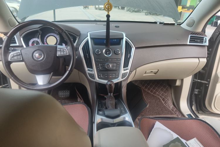 Used Cadillac SRX 2011 3.0L Flagship Edition Center Console