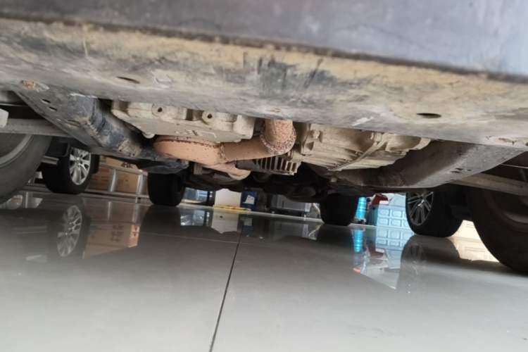 Used Cadillac SRX 2011 3.0L Luxury Model Chassis Front