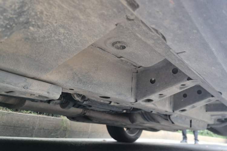 Used Cadillac SRX 2011 3.0L Flagship Edition Chassis Front Left