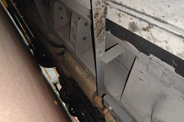 Used Cadillac SRX 2011 3.0L Luxury Model Chassis Front Right