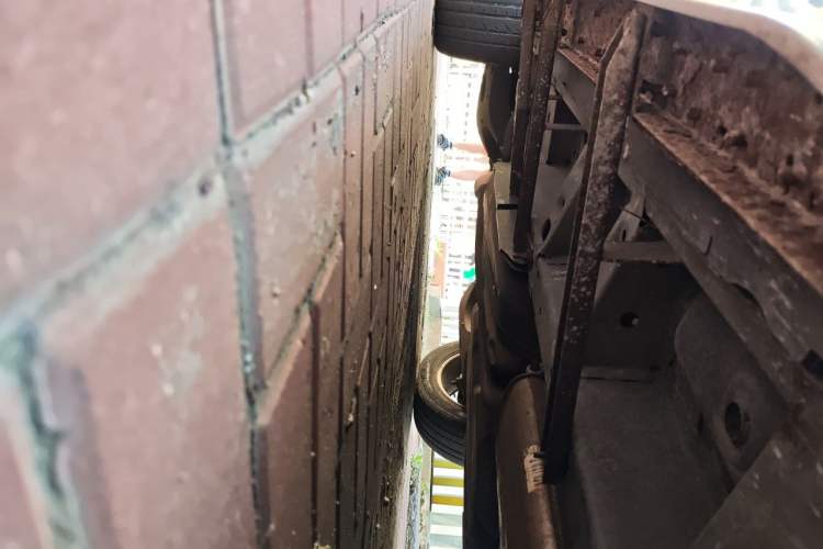 Used Cadillac SRX 2011 3.0L Flagship Edition Chassis Front Right