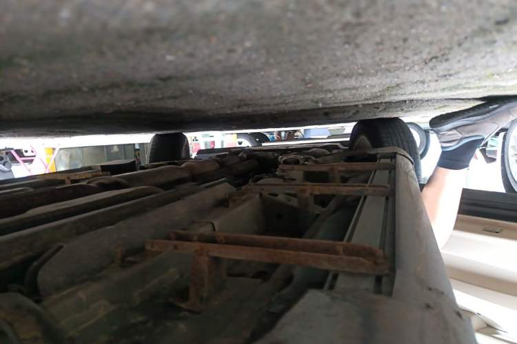 Used Cadillac SRX 2011 3.0L Luxury Model Chassis Rear Left