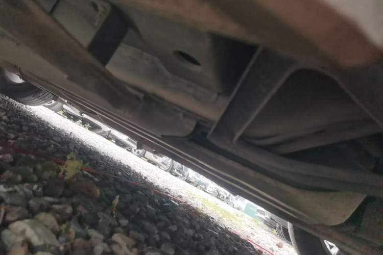 Used Cadillac SRX 2011 3.0L Luxury Model Chassis Rear Left