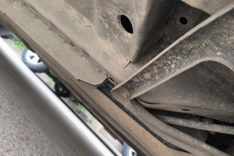 Used Cadillac SRX 2011 3.0L Flagship Edition Chassis Rear Left