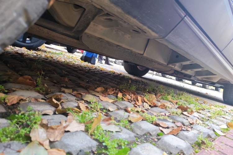 Used Cadillac SRX 2011 3.0L Flagship Edition Chassis Rear Right