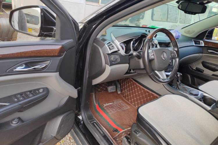 Used Cadillac SRX 2011 3.0L Flagship Edition Driver Seat