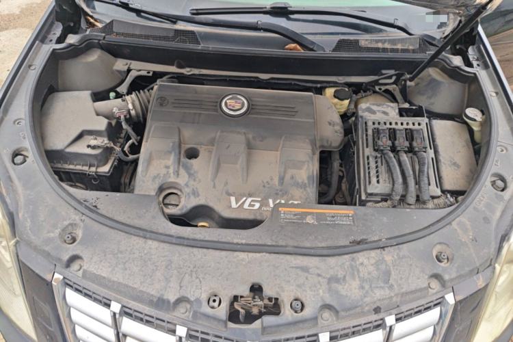 Used Cadillac SRX 2011 3.0L Luxury Model Engine Bay