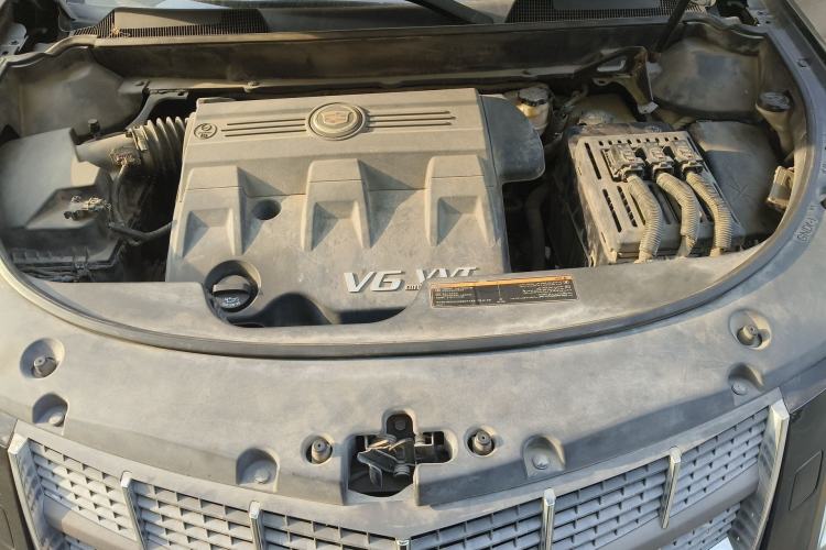 Used Cadillac SRX 2011 3.0L Luxury Model Engine Bay