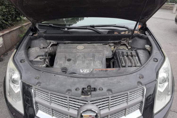 Used Cadillac SRX 2011 3.0L Flagship Edition Engine Bay