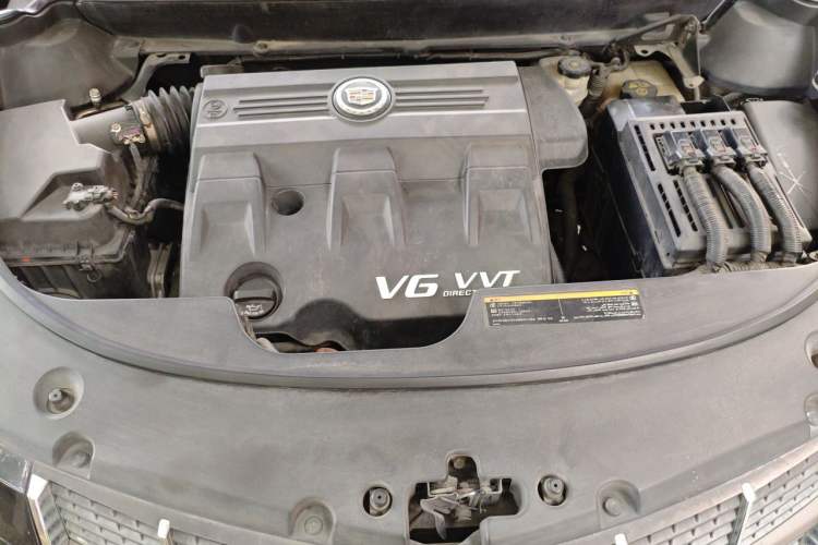 Used Cadillac SRX 2011 3.0L Luxury Model Engine Bay