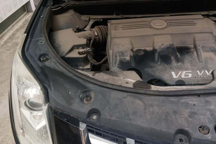Used Cadillac SRX 2011 3.0L Flagship Edition Engine Bay Right