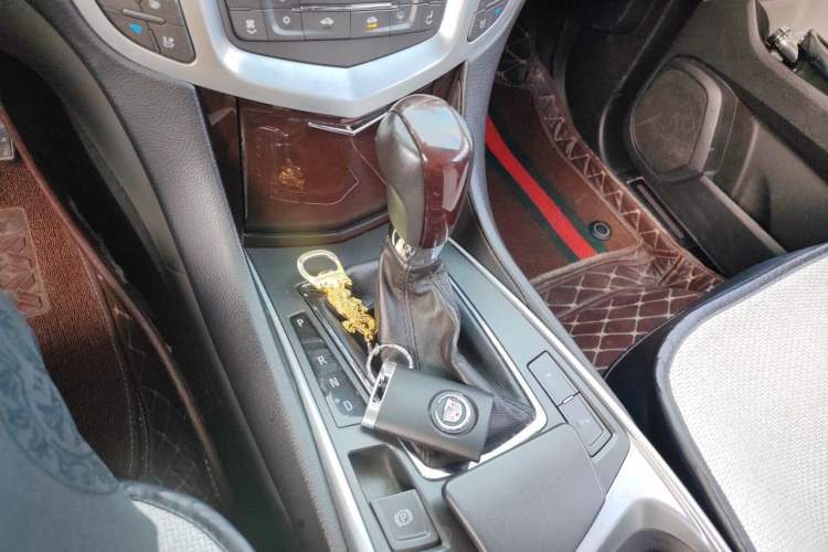 Used Cadillac SRX 2011 3.0L Flagship Edition Gear Lever