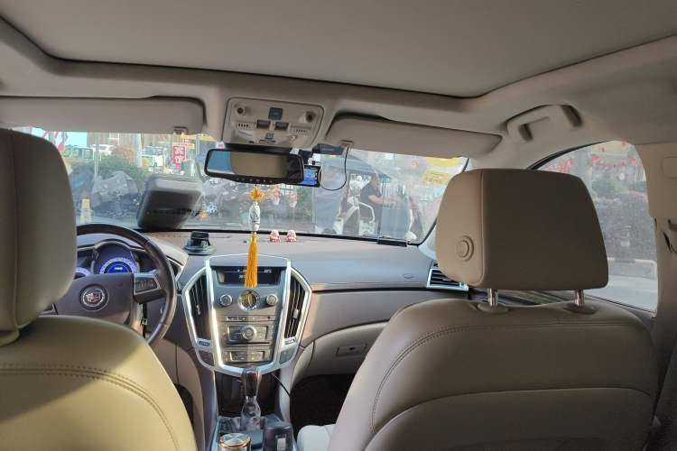 Used Cadillac SRX 2011 3.0L Luxury Model Headliner