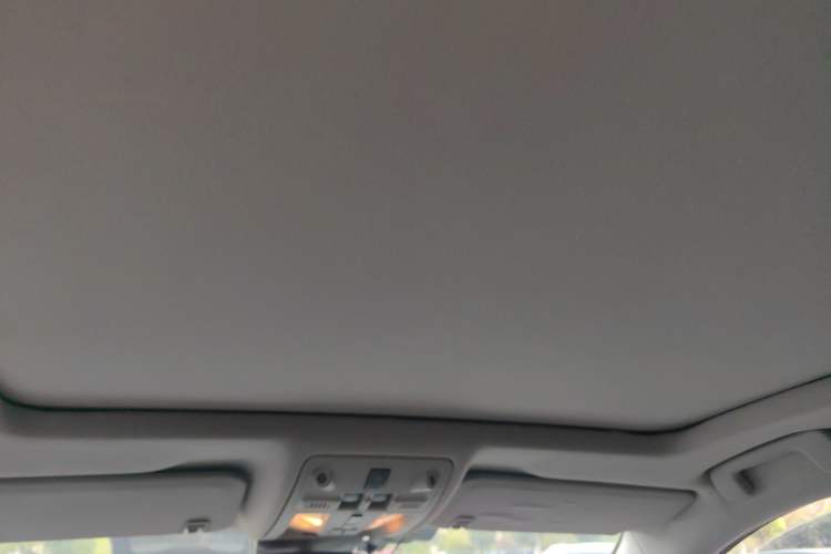 Used Cadillac SRX 2011 3.0L Flagship Edition Headliner