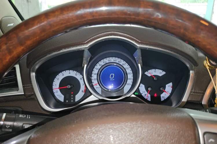 Used Cadillac SRX 2011 3.0L Luxury Model Instrument Cluster