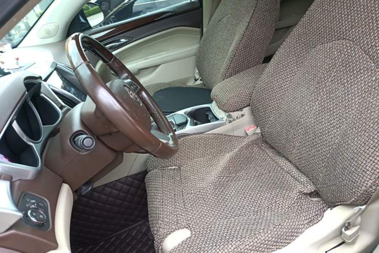 Used Cadillac SRX 2011 3.0L Luxury Model Left Front Seat