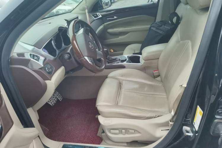 Used Cadillac SRX 2011 3.0L Luxury Model Left Front Seat