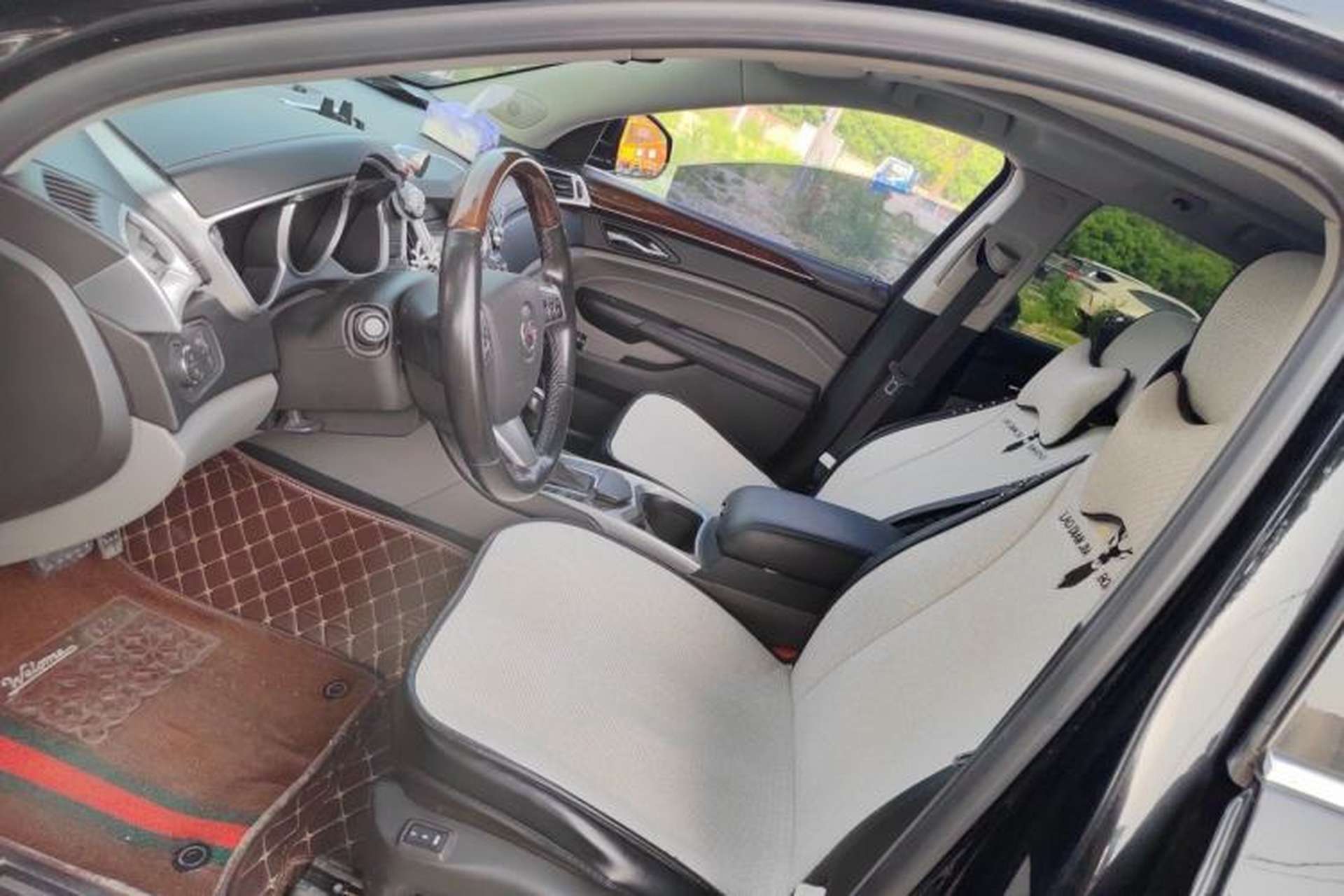 Used Cadillac SRX 2011 3.0L Flagship Edition Left Front Seat