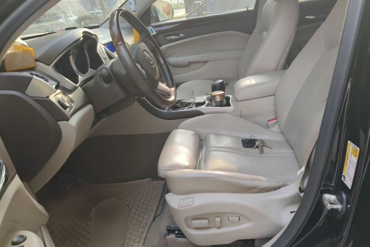 Used Cadillac SRX 2011 3.0L Luxury Model Left Front Seat