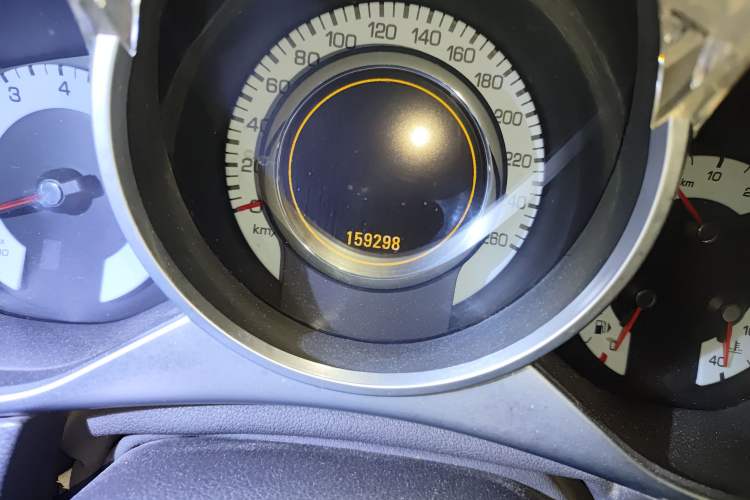 Used Cadillac SRX 2011 3.0L Flagship Edition Odometer Close Up