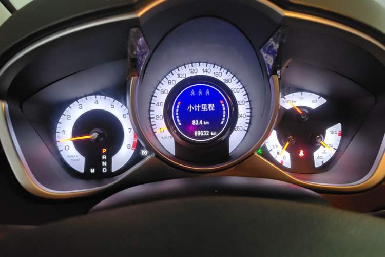 Used Cadillac SRX 2011 3.0L Luxury Model Odometer Close Up