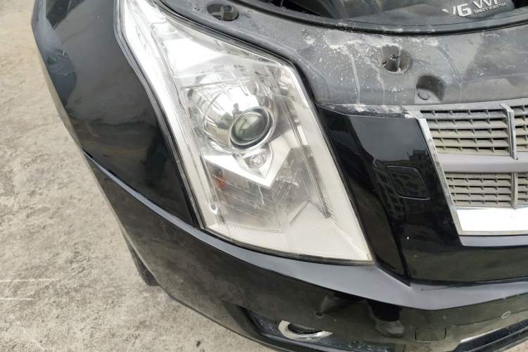 Used Cadillac SRX 2011 3.0L Flagship Edition Right Front Headlight