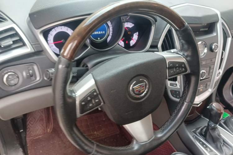 Used Cadillac SRX 2011 3.0L Flagship Edition Steering Wheel