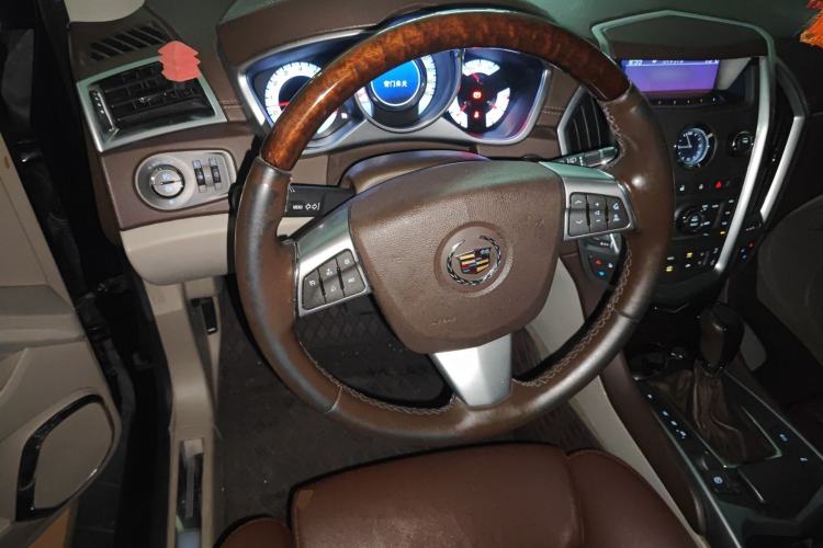 Used Cadillac SRX 2011 3.0L Luxury Model Steering Wheel
