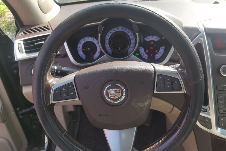 Used Cadillac SRX 2011 3.0L Flagship Edition Steering Wheel