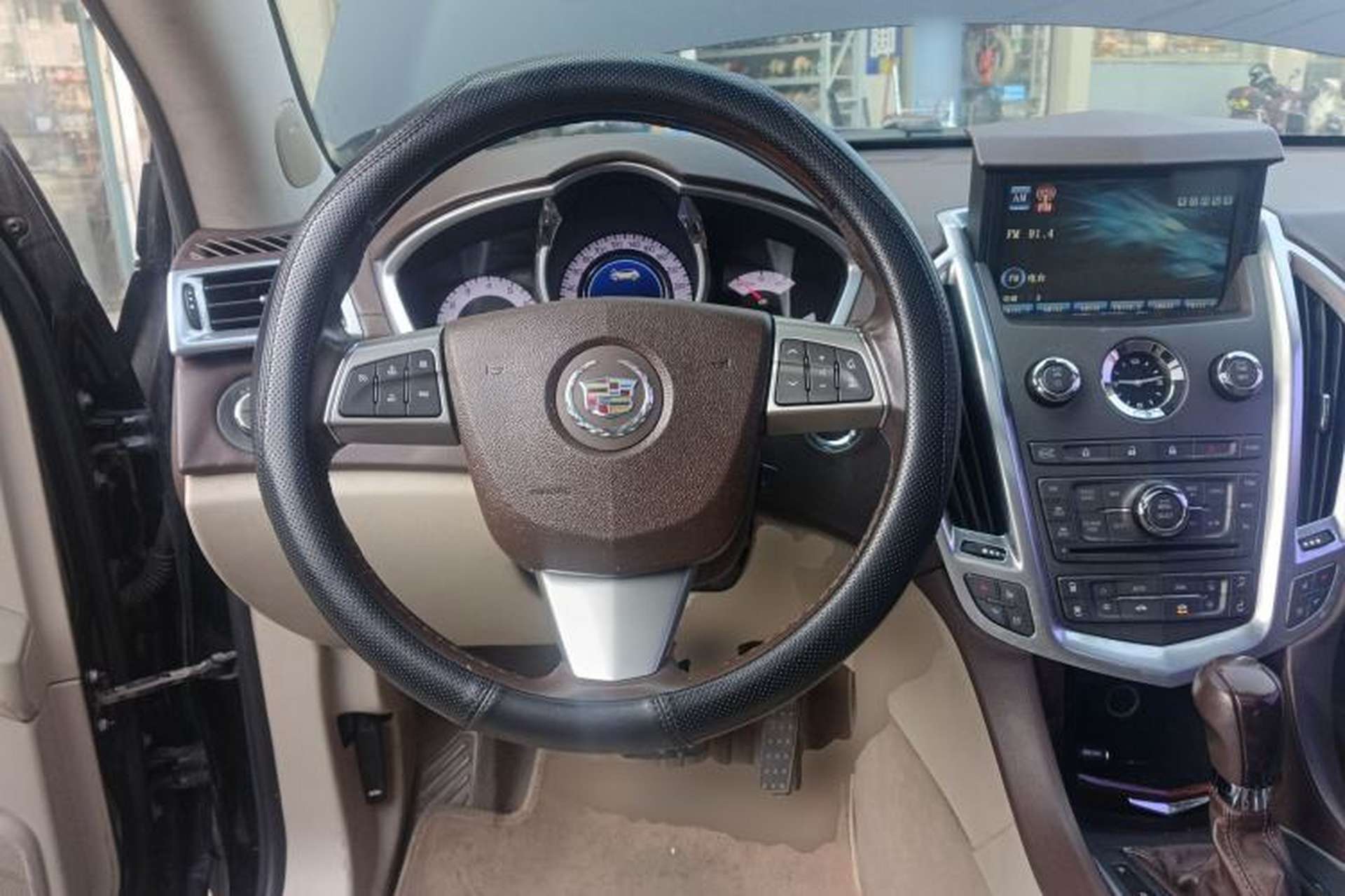 Used Cadillac SRX 2011 3.0L Flagship Edition Steering Wheel
