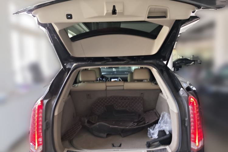 Used Cadillac SRX 2011 3.0L Flagship Edition Trunk